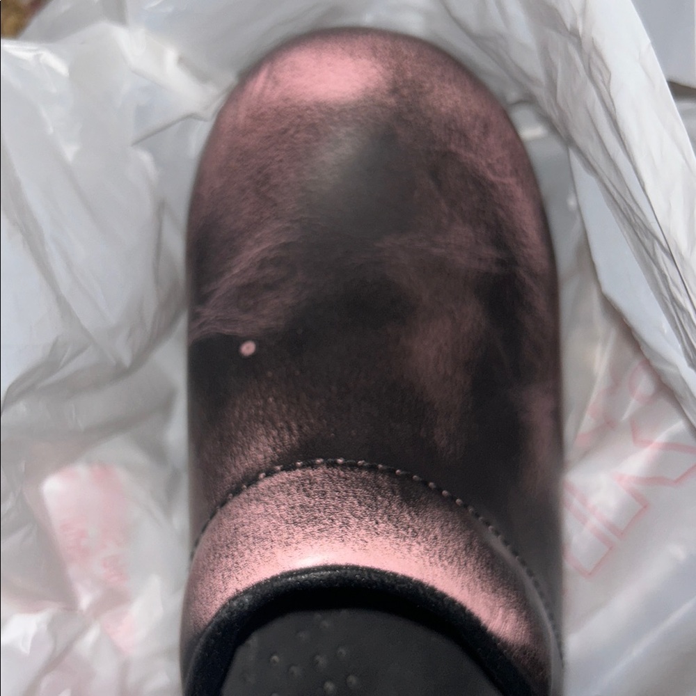 Sanita Professional Clogs Metallic Slip Ons Size 37 Distressed Danish US 6 - Picture 8 of 9